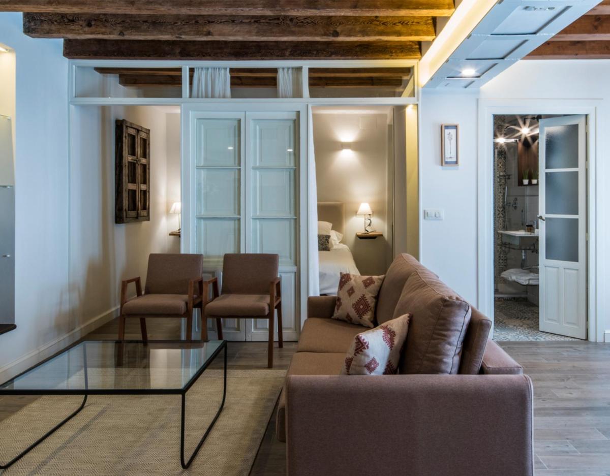 Santa Maria Apartments - Housity