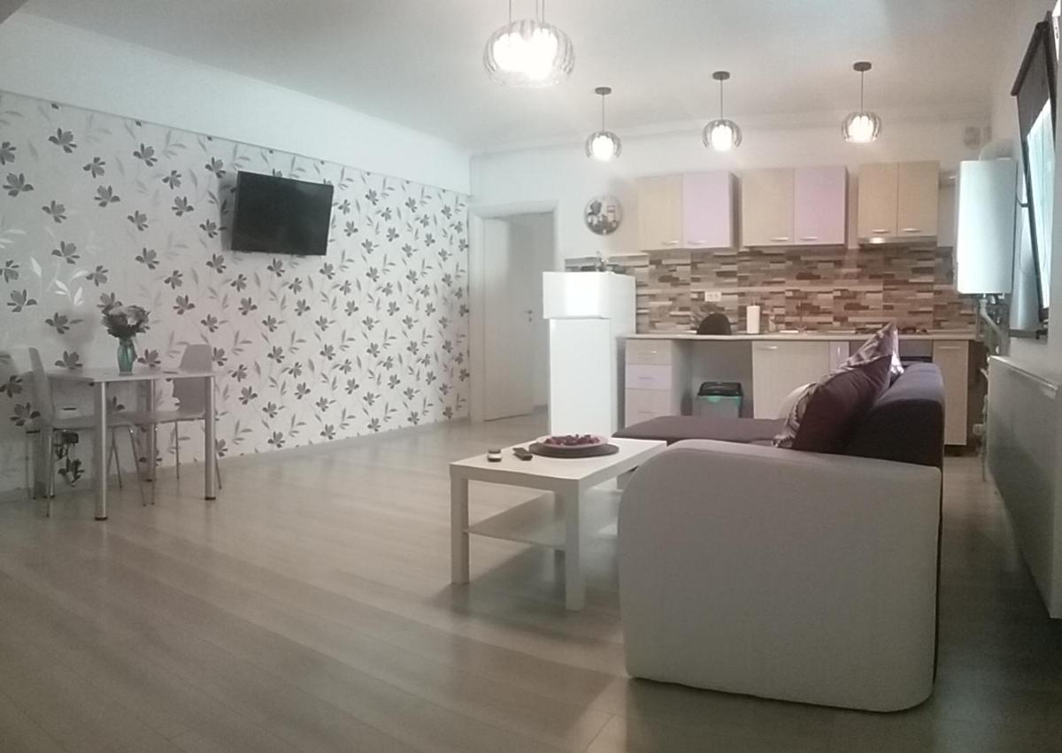 Apartament Liliac - Housity