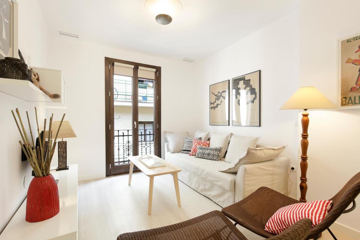 HI ROOM - Smart Apartments - AC - Housity