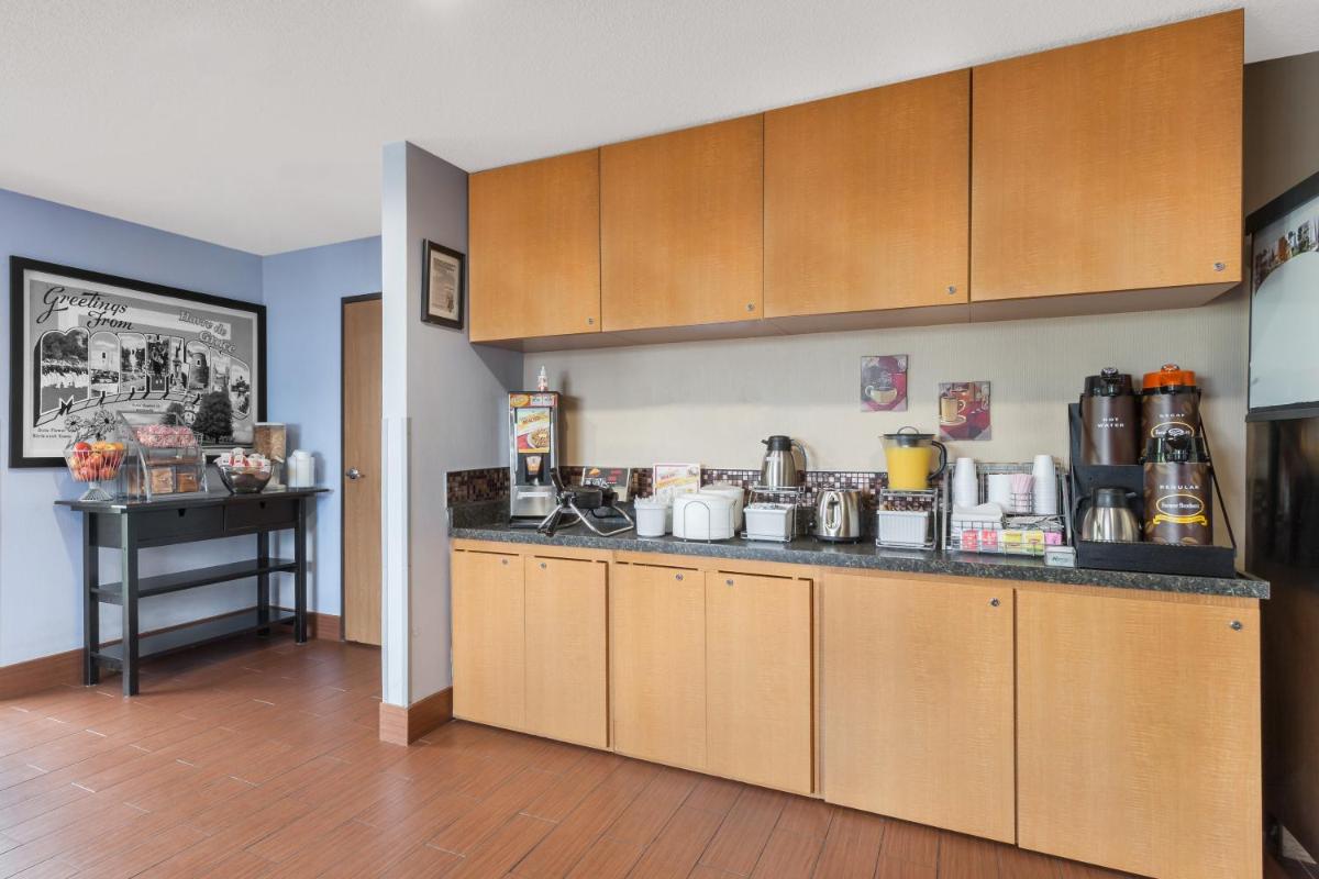 Super 8 by Wyndham Havre De Grace Aberdeen Area - Housity