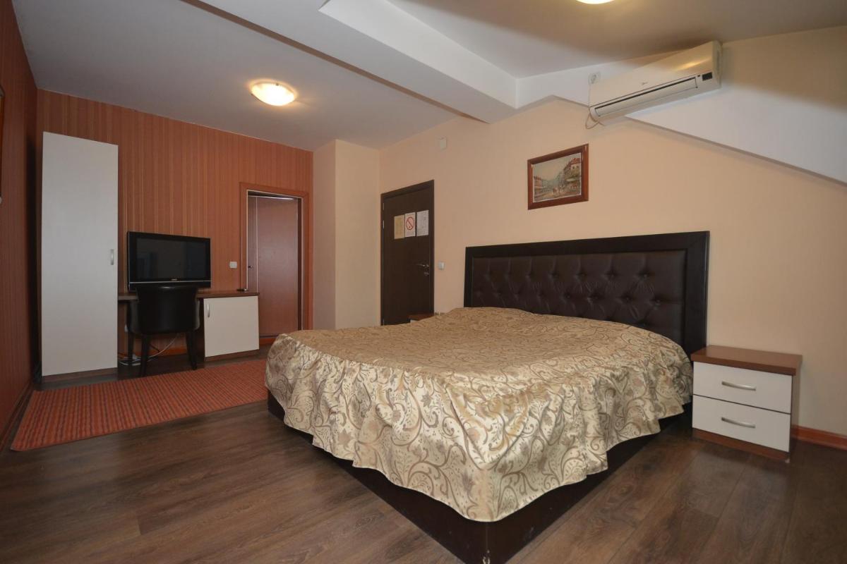 Vila Srbija Beograd - Housity