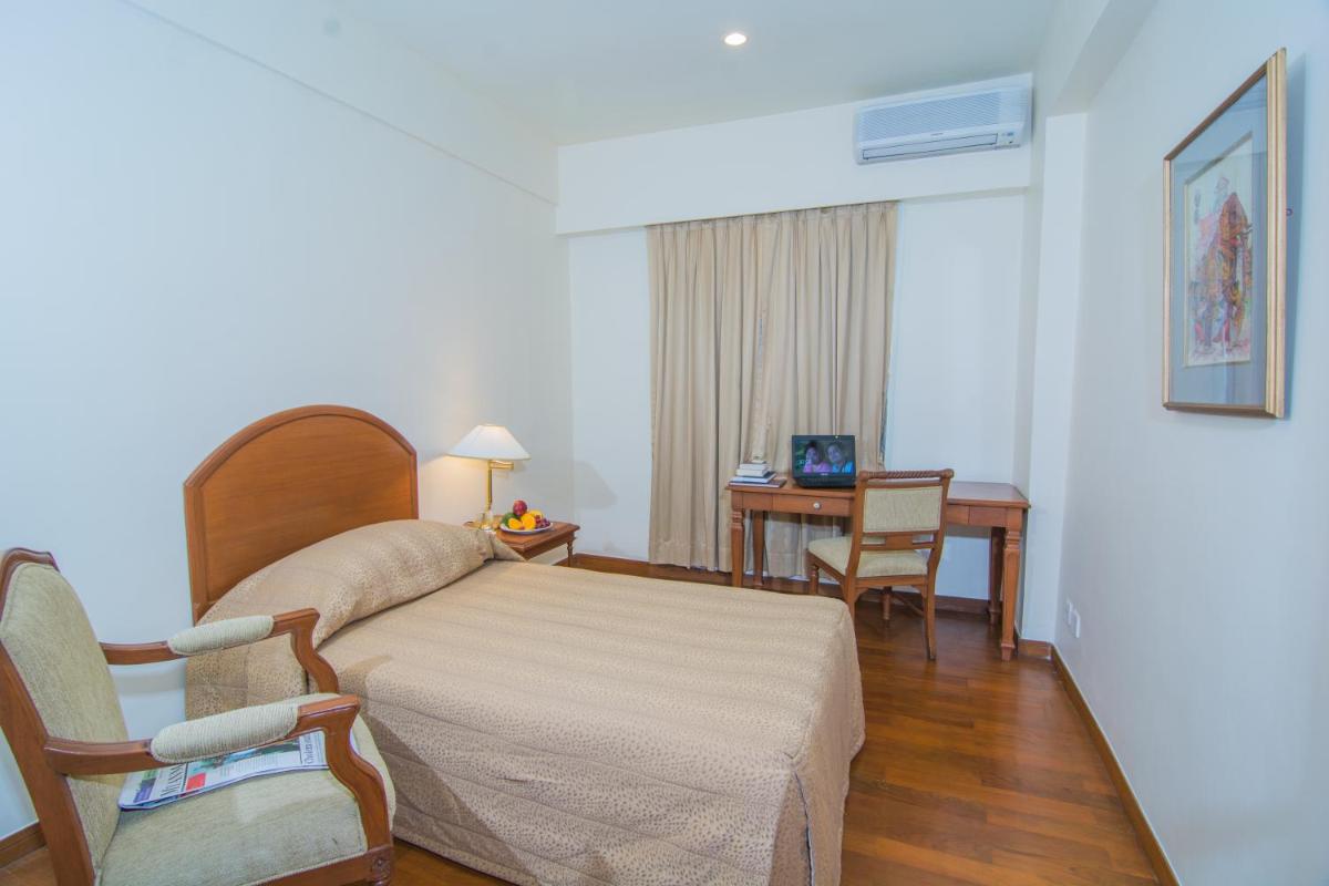 Sakura Residence & Hotel - Housity