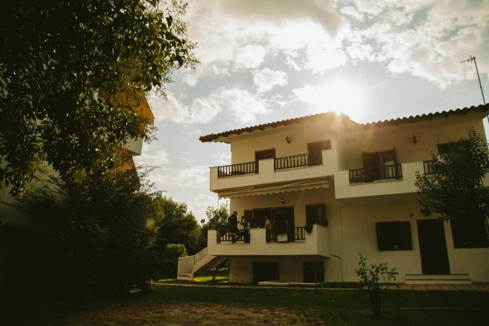 Alexandra Apartments - Housity