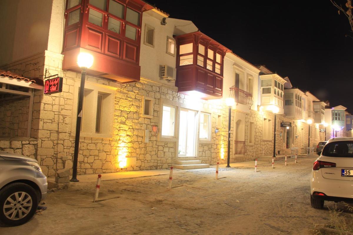 Alacati Lucky Angel Hotel - Housity