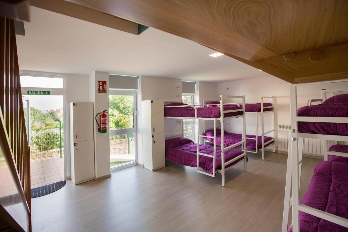 Albergue As Pedreiras - Housity