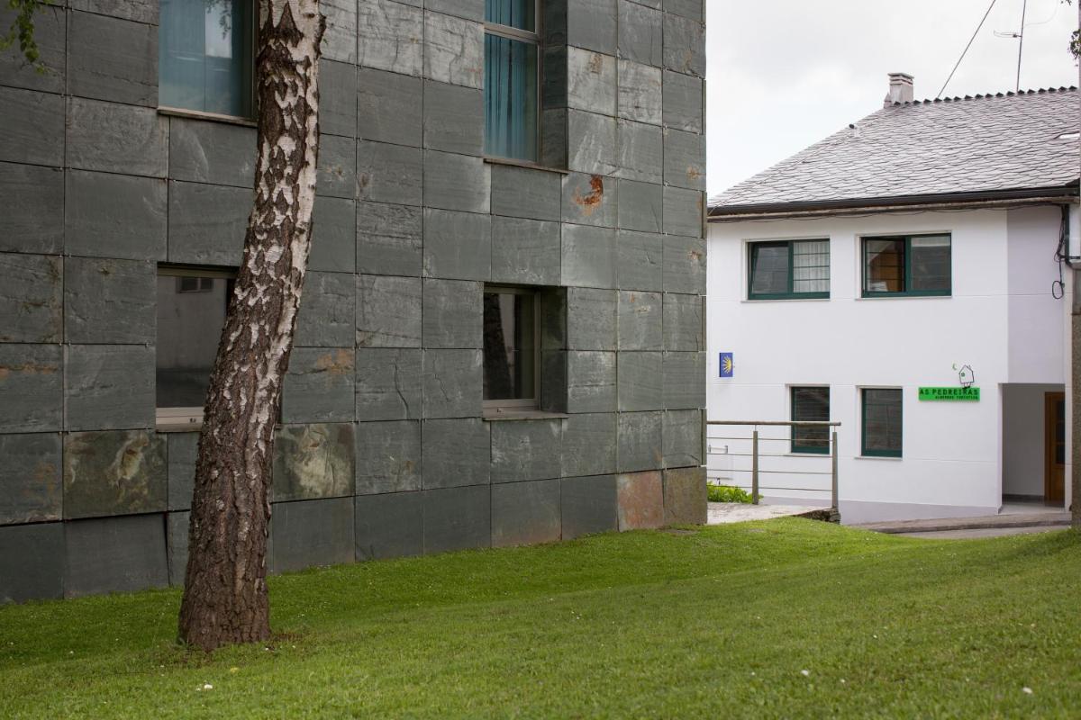 Albergue As Pedreiras - Housity