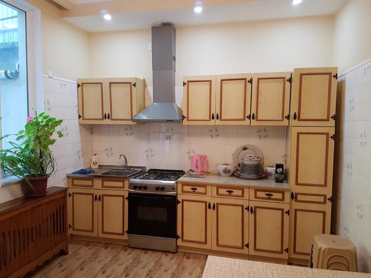 House #1 - Hizvo