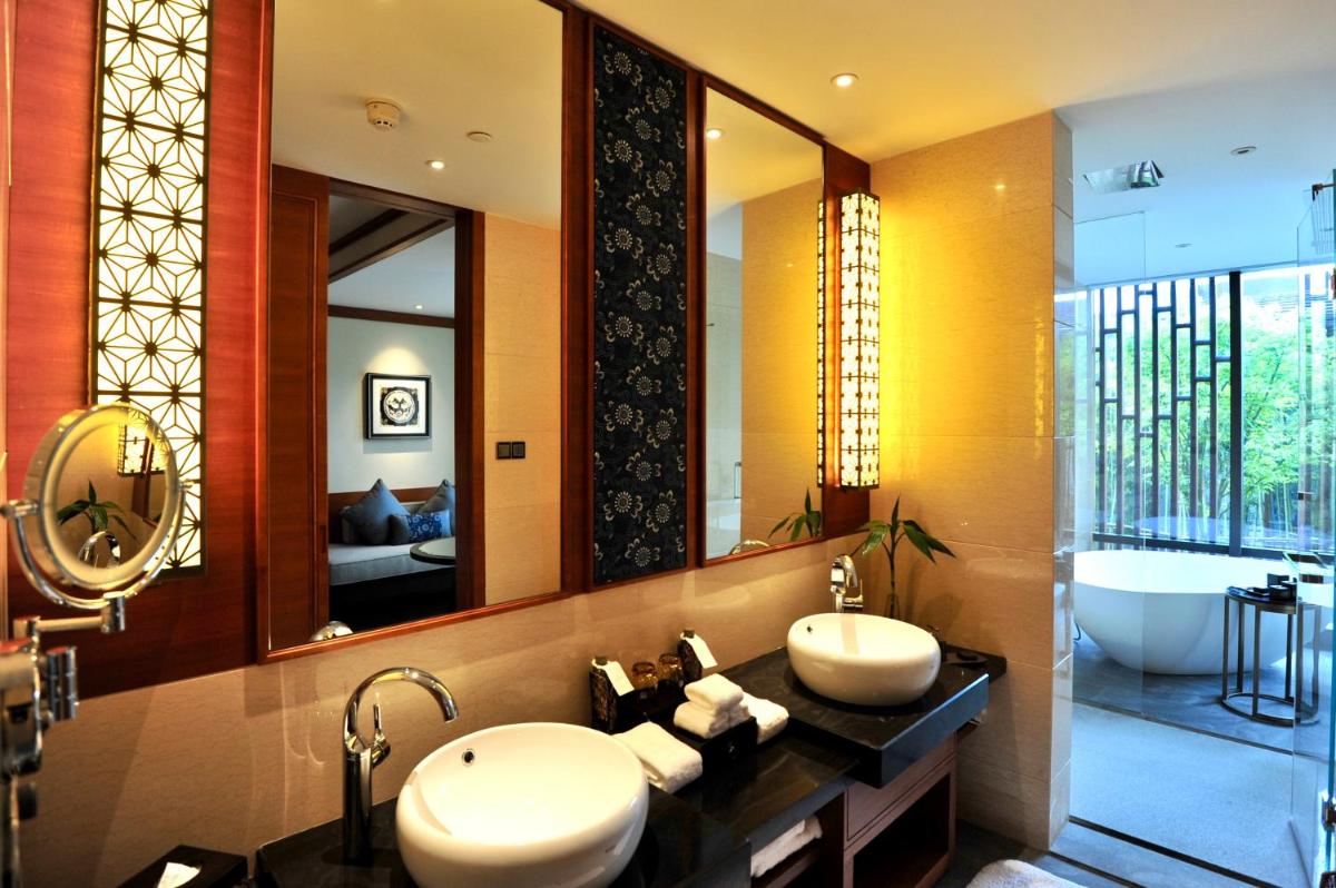 Anantara Guiyang Resort - Housity