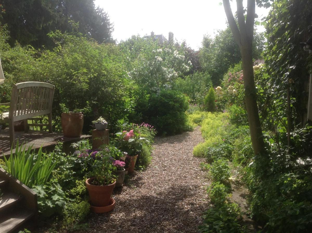 Au Fond du Jardin Maison d'hôtes - Housity