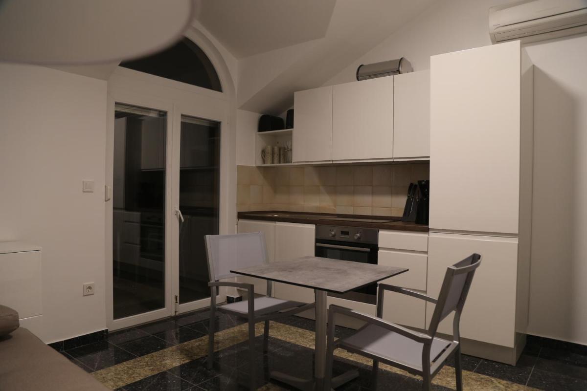 mk | Apartments Nin - Housity