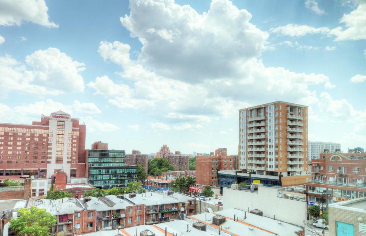 Asiatic Hotel - Flushing - Housity