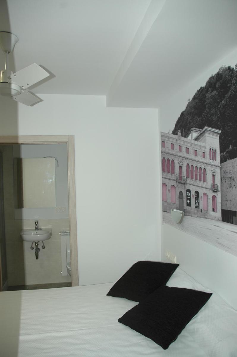 Pensión Koxka - Housity