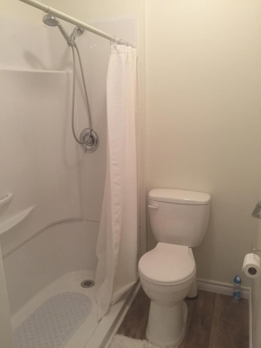 Gillies by the Sea Apartment and Suite - Housity
