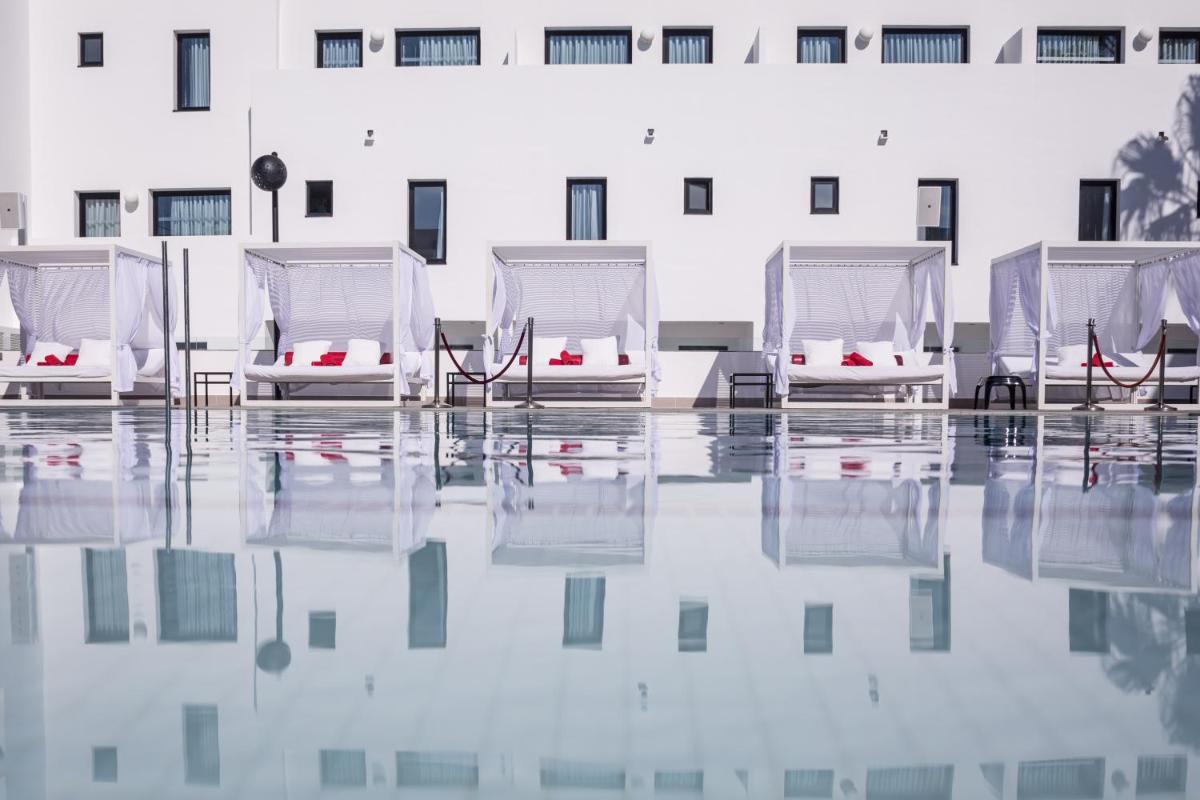 Piscina en o cerca de Migjorn Ibiza Suites & Spa