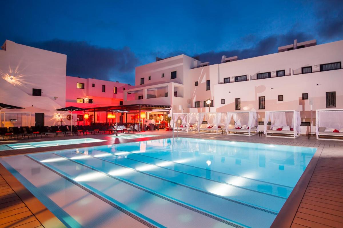 Piscina en o cerca de Migjorn Ibiza Suites & Spa
