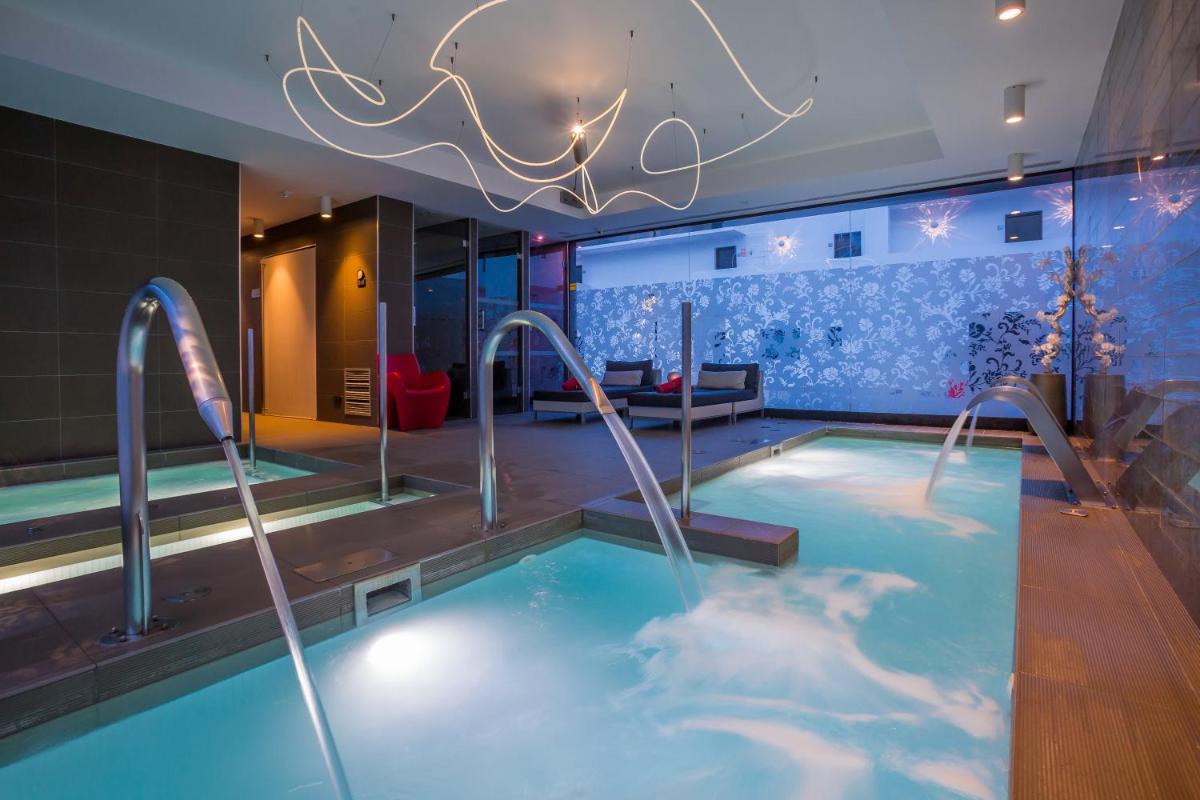Piscina en o cerca de Migjorn Ibiza Suites & Spa
