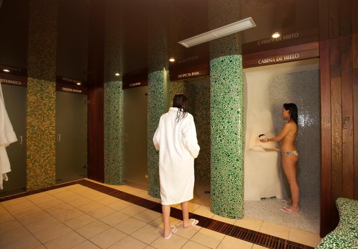 Clientes alojados en Hotel La Trufa Negra