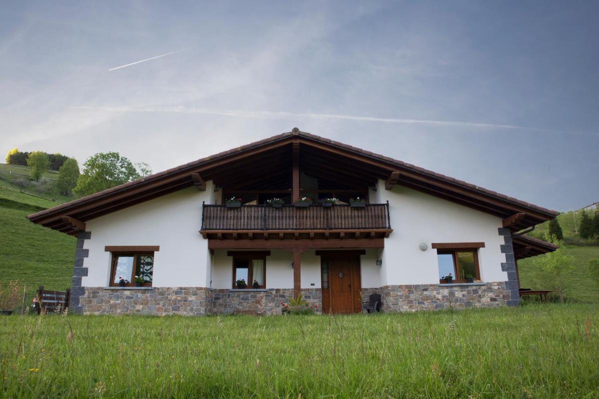 Eguzkitze Alojamiento Rural LSS00085 - Housity