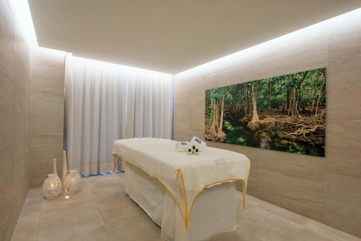 Spa o instalaciones de bienestar en Iberostar Selection Santa Eulalia Adults-Only Ibiza