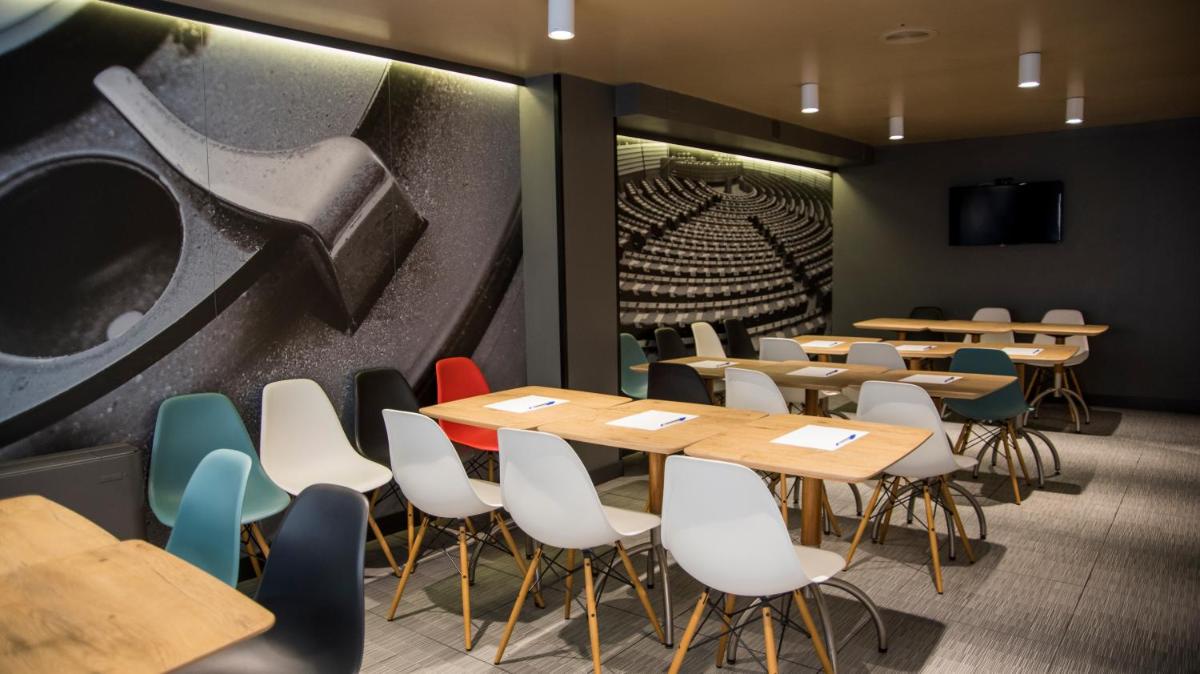Ibis Salamanca - Housity