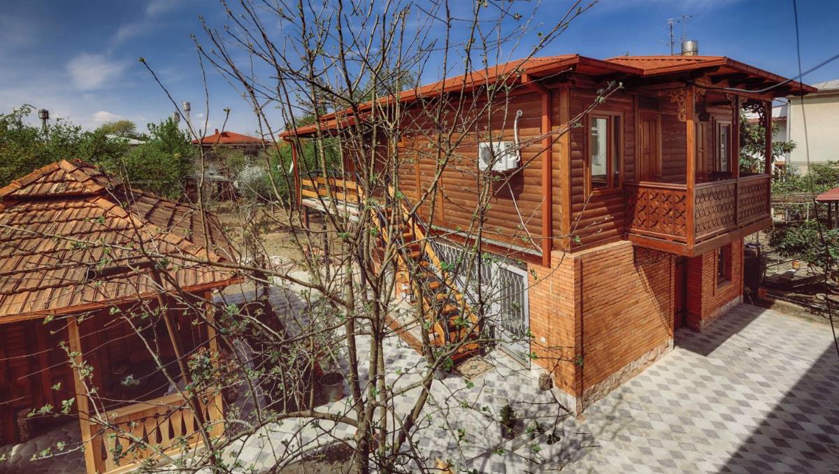 Casa de Khasia - Housity