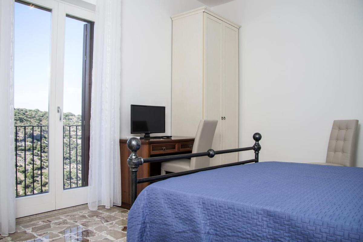 BFRAME Cornice Barocca - Hizvo
