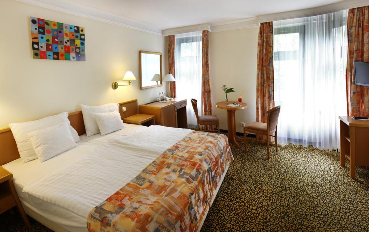 Park Hotel Hévíz - Housity