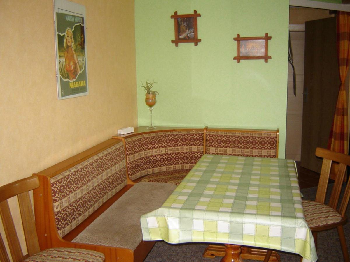 Zimmervermietung-Heide-Fiege - Housity