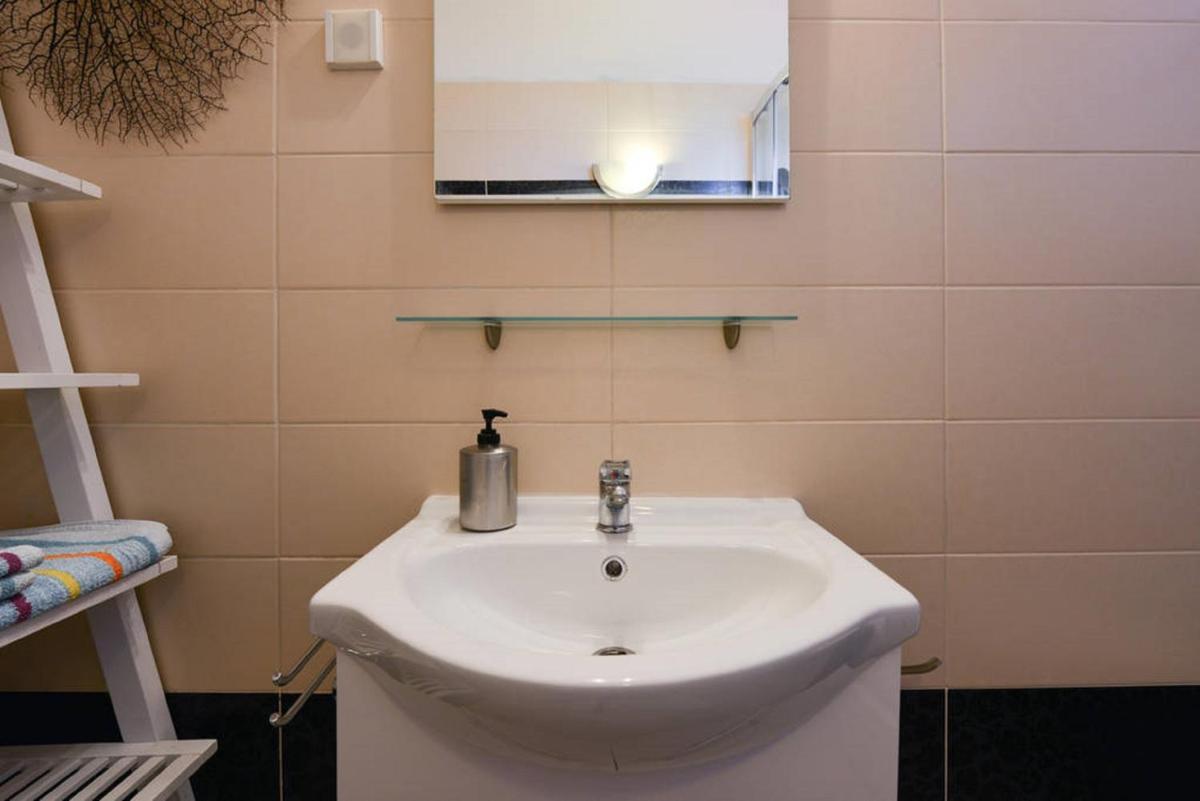 Apartment Vesna - Housity