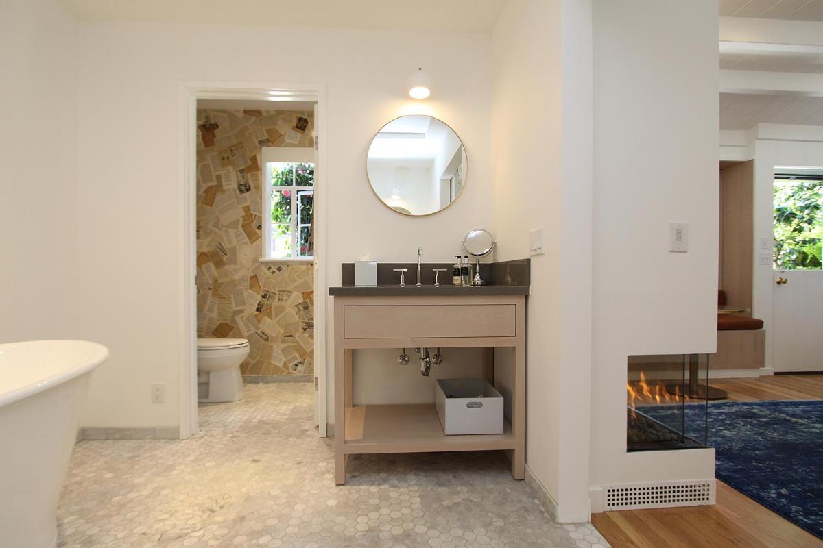 The Vagabond's House Boutique Inn - Housity