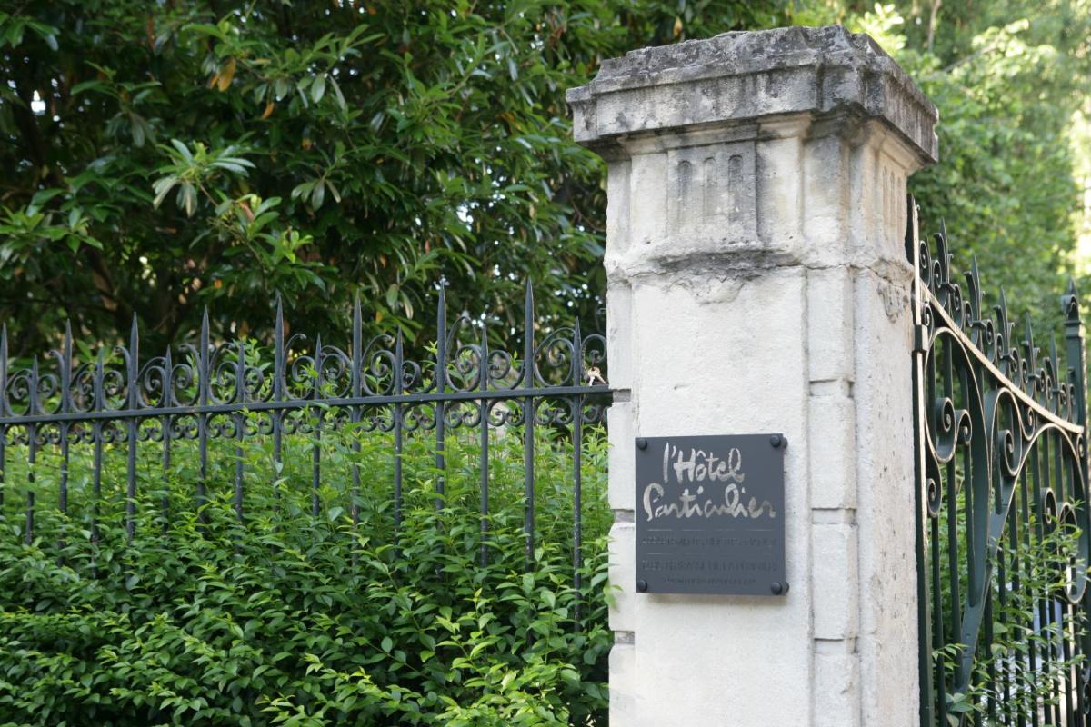 L'Hôtel Particulier - Appartements d'Hôtes - Housity