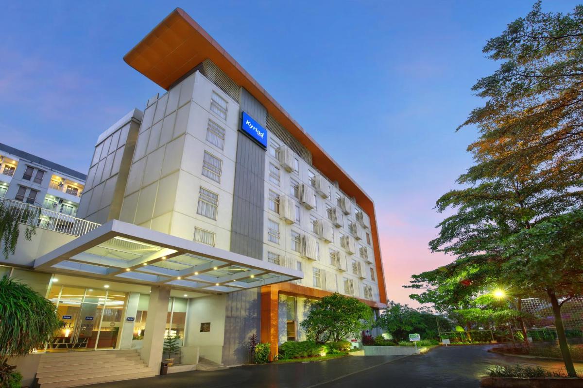 Kyriad Hotel Airport Jakarta - Housity