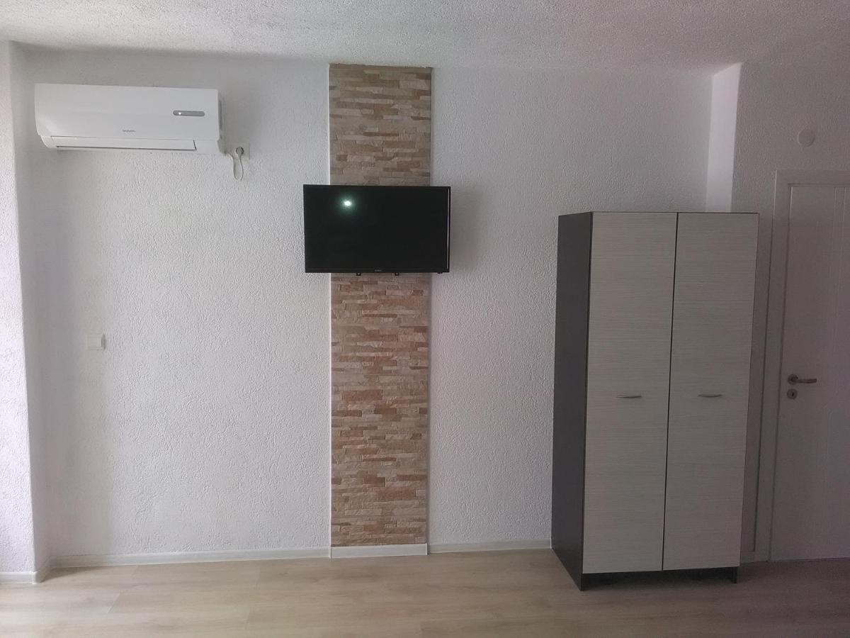 Apartments Hristovi - Housity