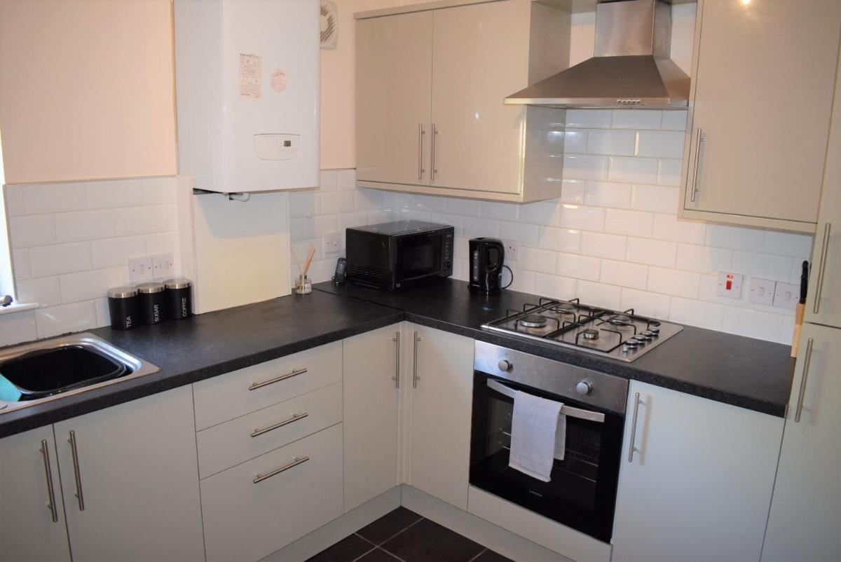 Kelpies Serviced Apartments - Cameron - Housity