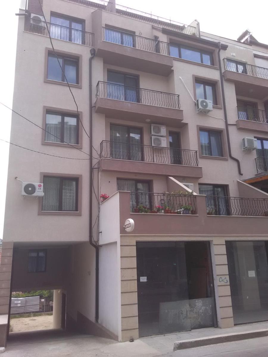 Apartments Hristovi - Housity