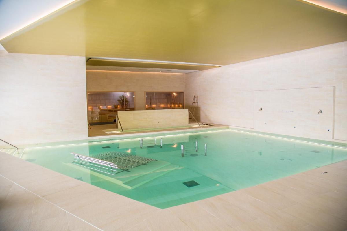 Piscina en o cerca de Iberostar Selection Llaut Palma- Adults Only