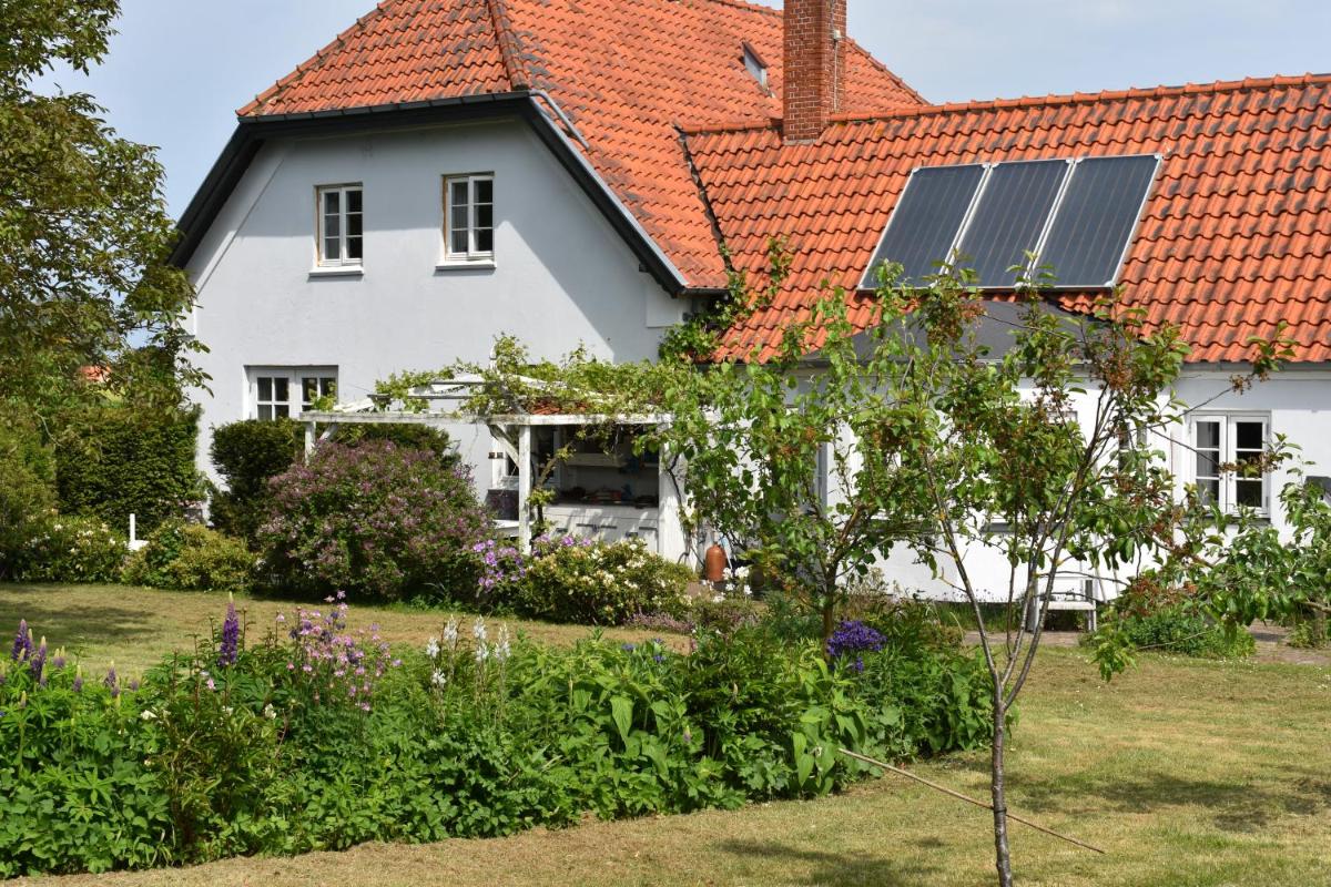 Suitetrails - Marielyst Bed and Breakfast
