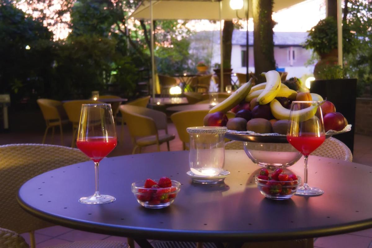 Hotel dei Duchi - Housity
