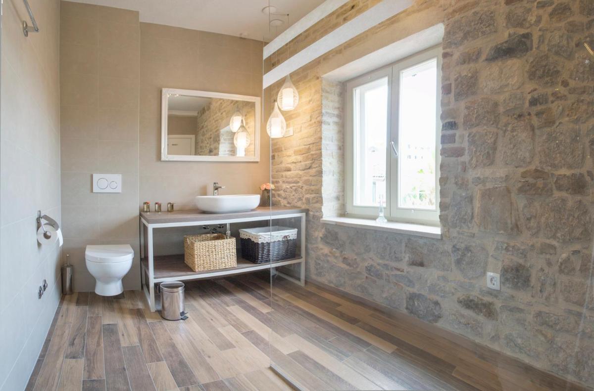 Aspalathos Residence - Housity