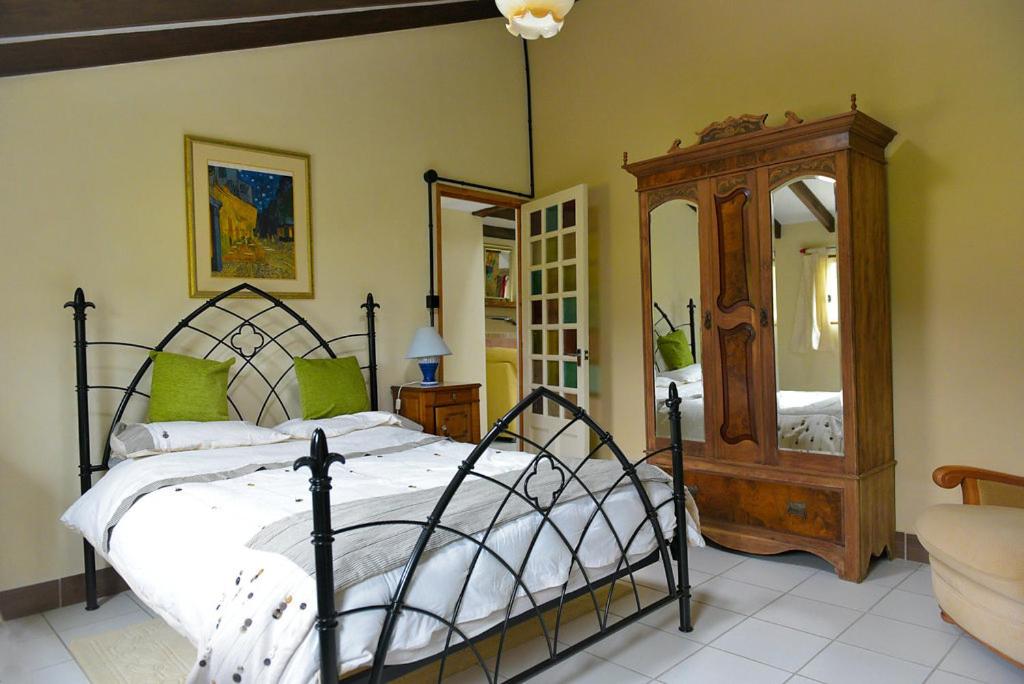 Suitetrails - Carhaix Cottage