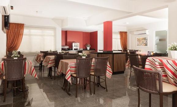 Hotel Dois H - Housity