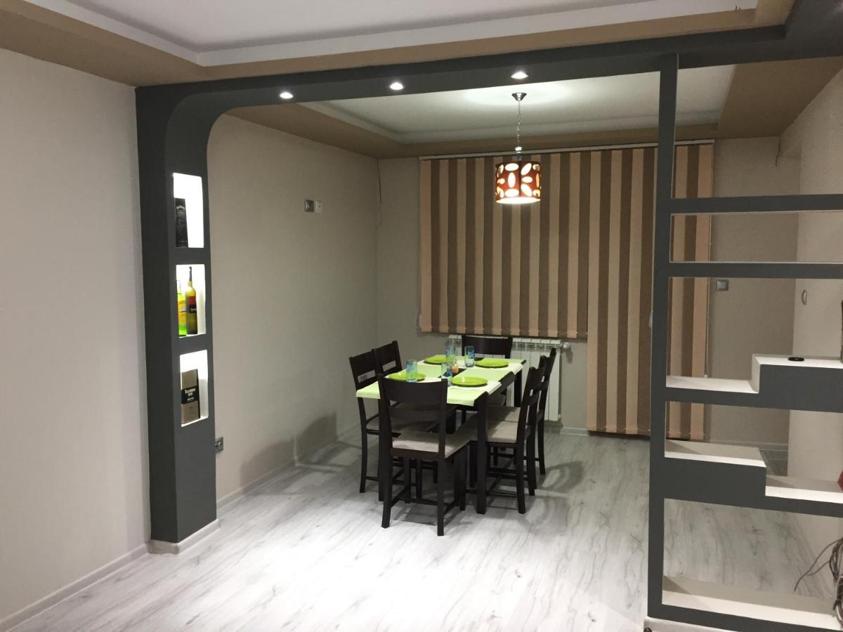 Luxury Apartment near Varna, located in Targovishte - Housity