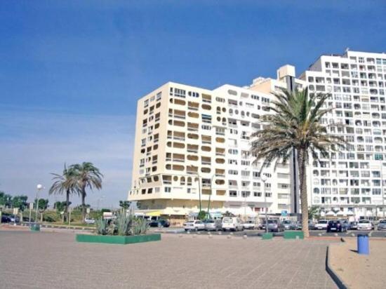 Berni's House Empuriabrava - Housity