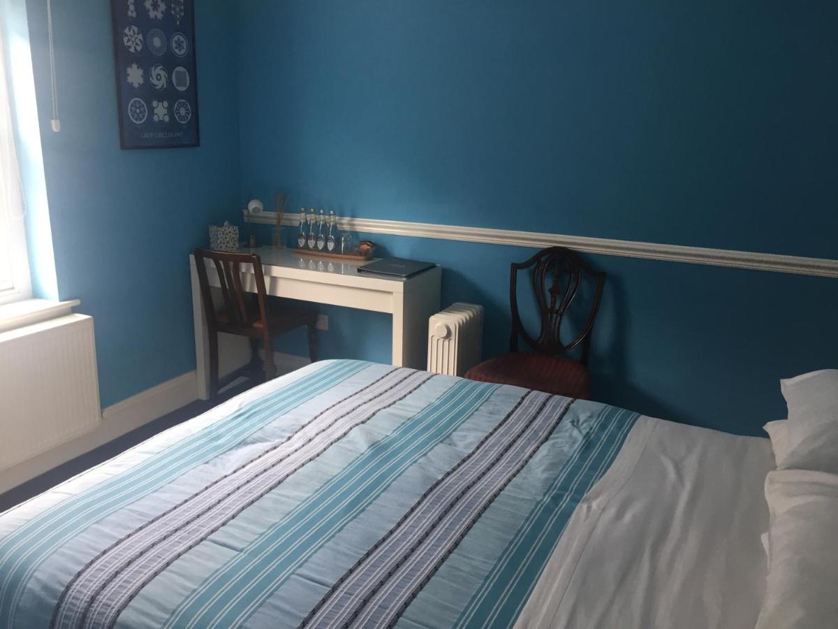 Circles Guest House - Housity