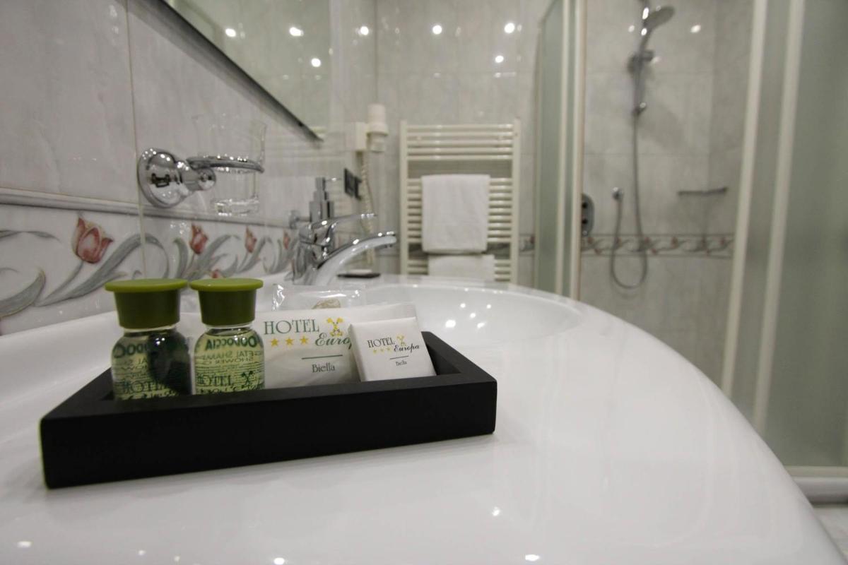 Hotel Europa - Housity