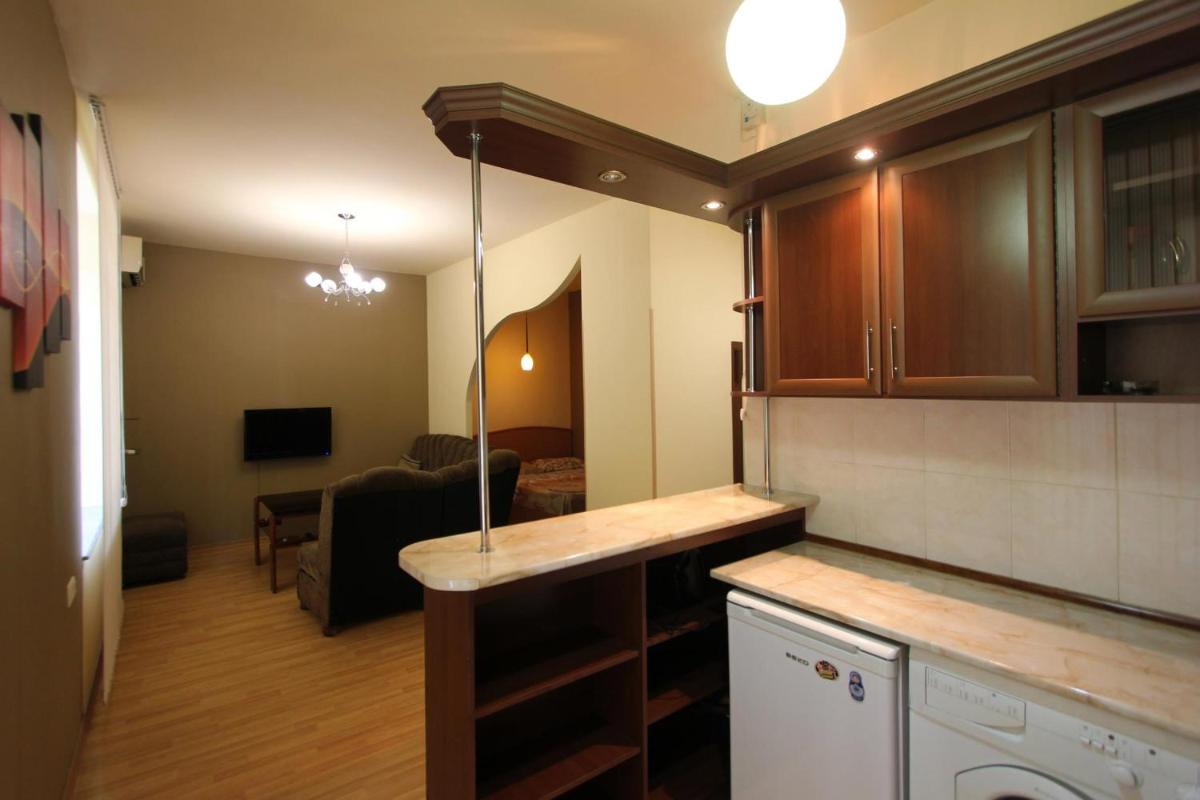 Studio with balcony on Sayat nova avenue - Housity