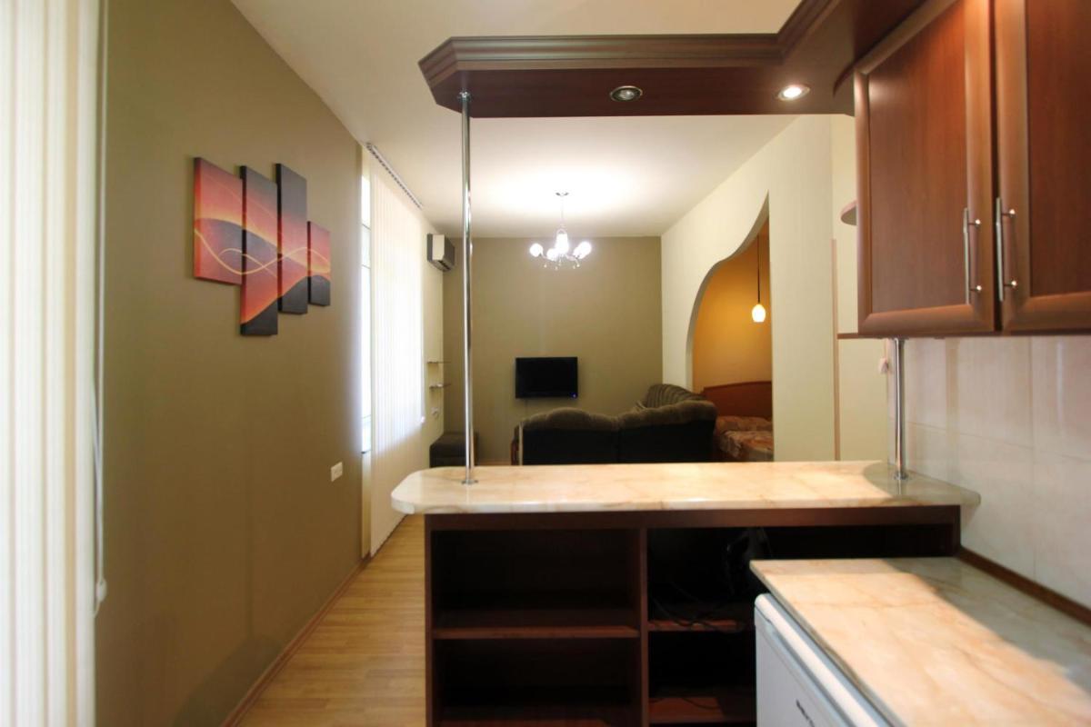 Studio with balcony on Sayat nova avenue - Housity