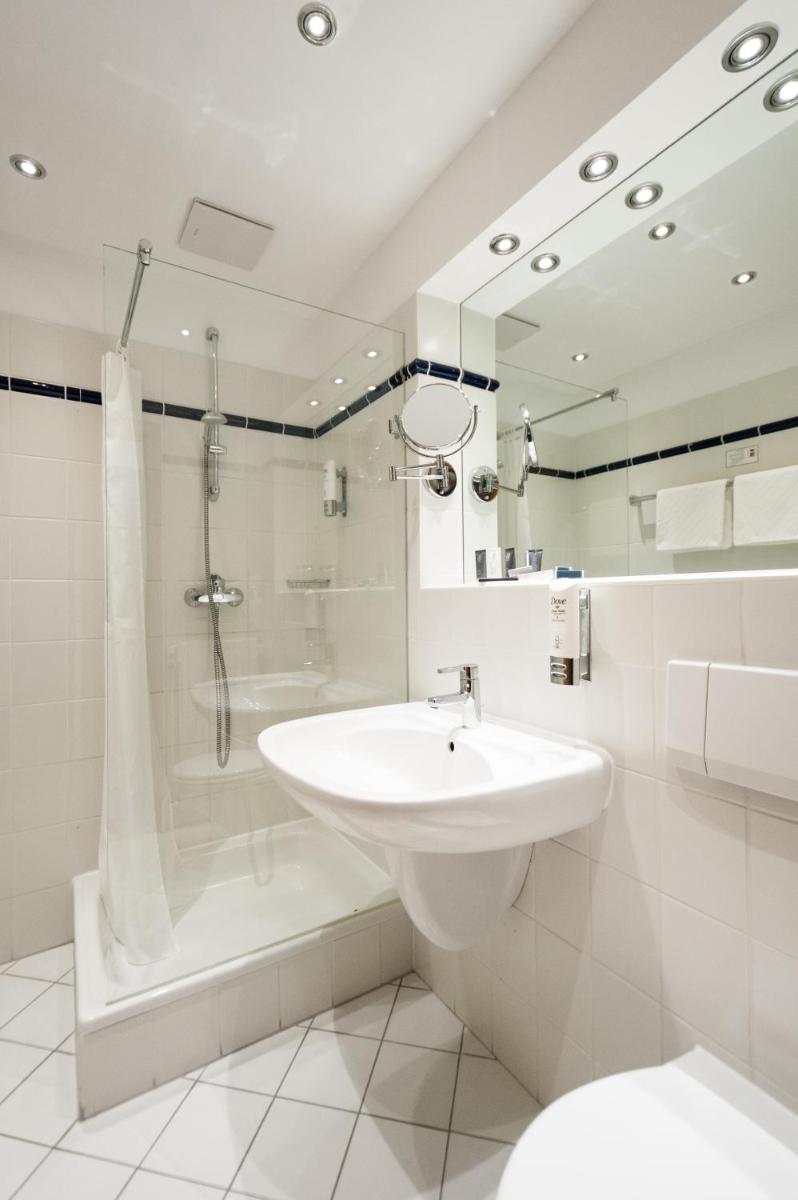 Strandhotel Strande - Housity