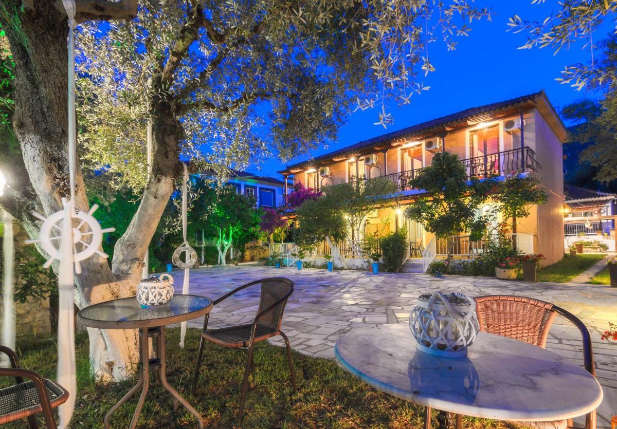 Stefanos Studios - Housity