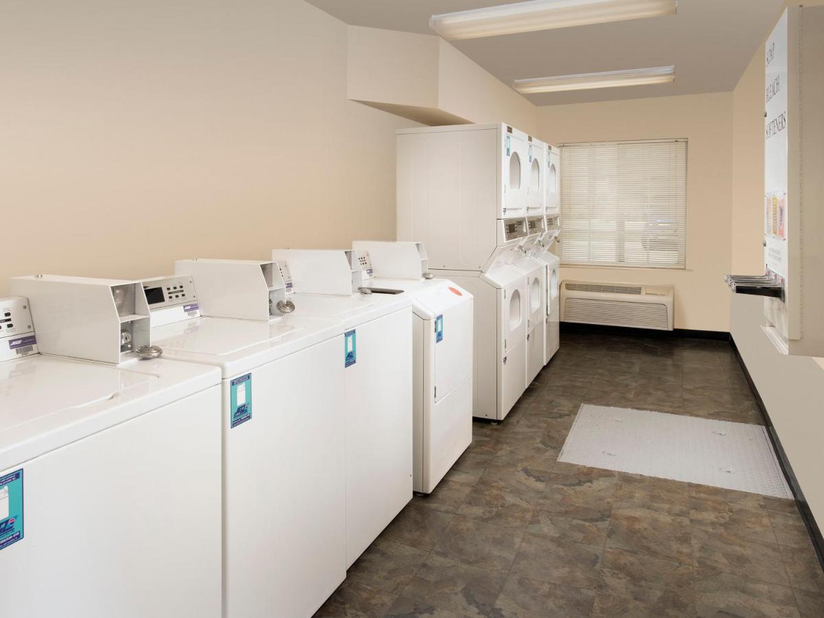 WoodSpring Suites Junction City - Housity